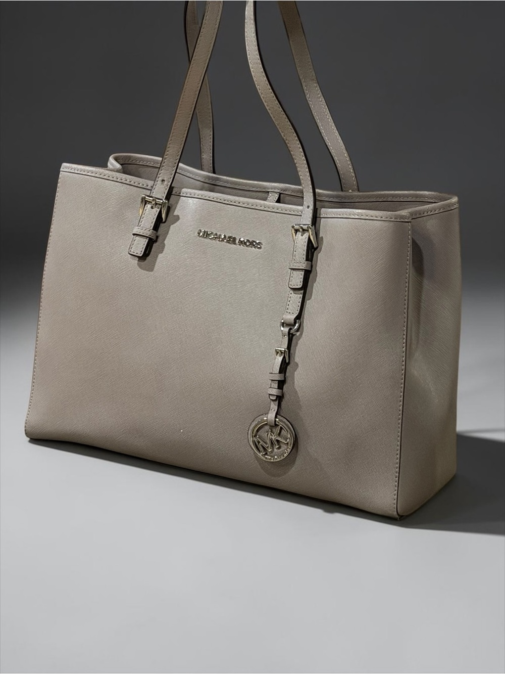 Michael Kors Jet Set Travel Carryall Grey Tote Bag Purse